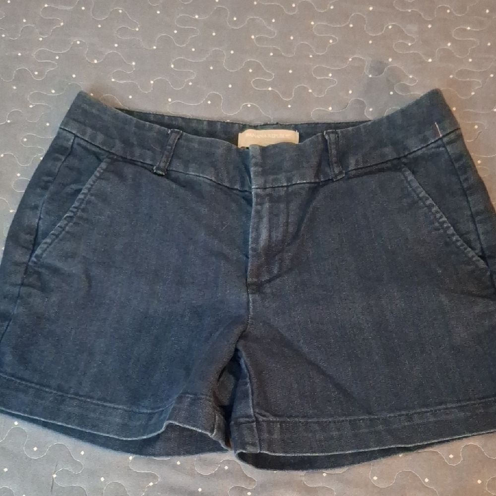 Banana Republic Blue Jean Shorts size 2